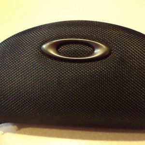 OAKLEY Soft Vault SUNGLASS CASE - BLACK : Zippered